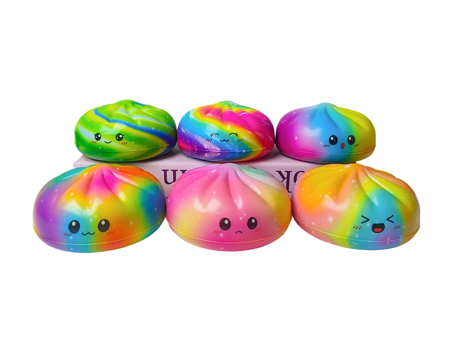 Bollos al vapor de coloridos ojos pequeños Bollos al vapor de coloridos ojos pequeños